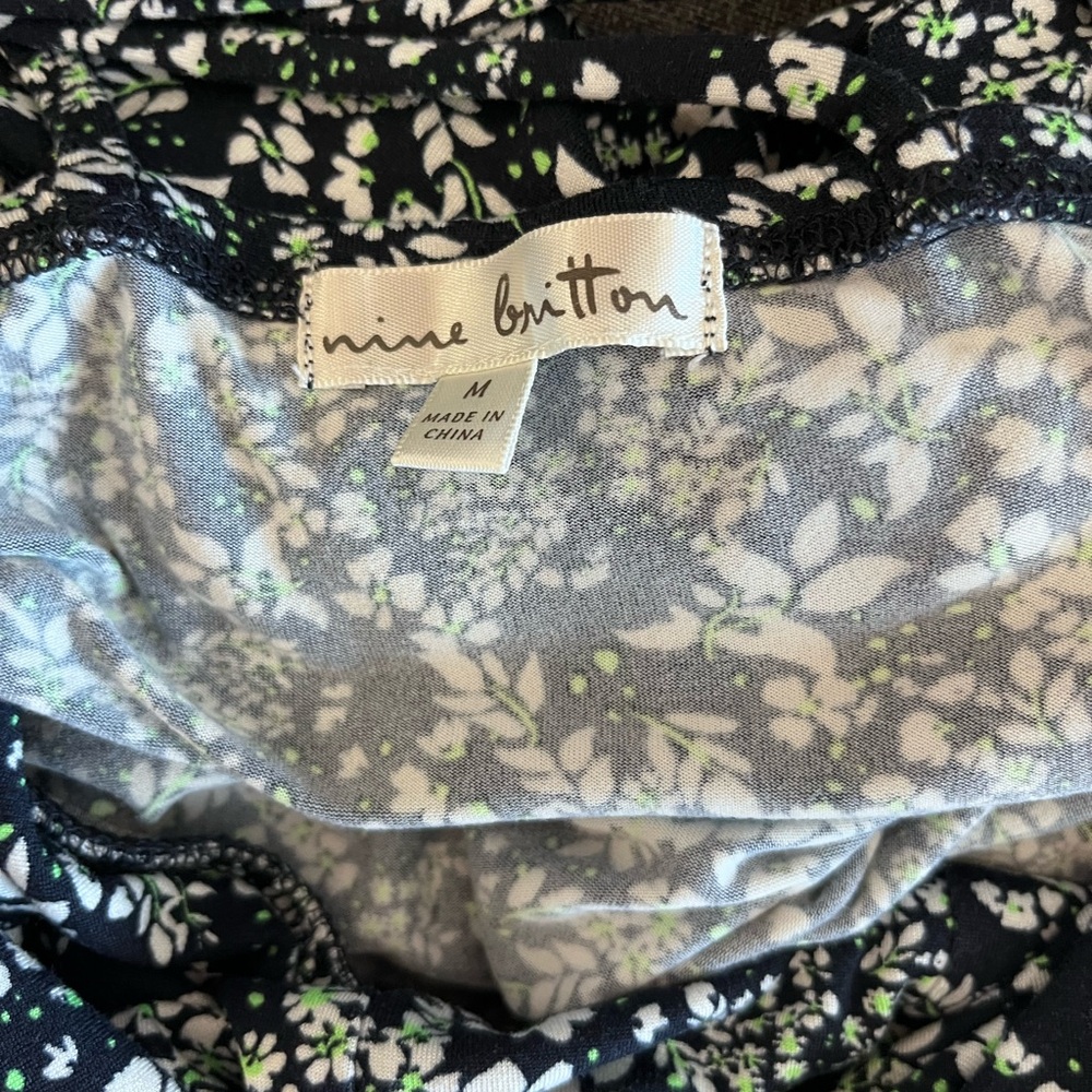 Nine Britton Lizzy Brushed Floral‎ Knit Dress - Picture 4 of 4